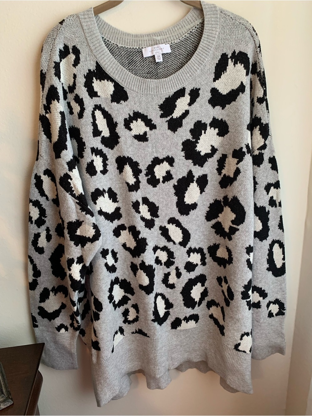 NWT-NEW DIRECTIONS PLUS SIZE 3X SWEATER